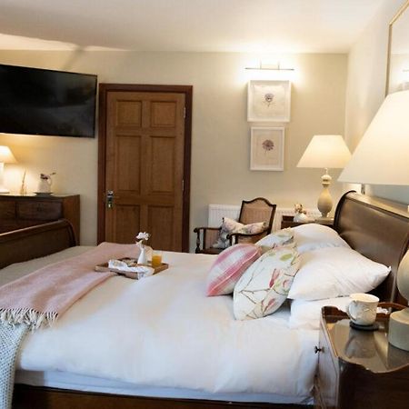 The Apple Rooms - Houghton Lodge 斯托克布里奇 外观 照片